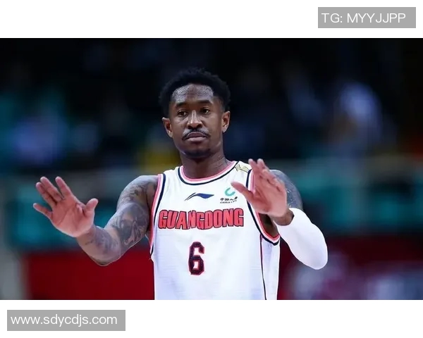 马尚布鲁克斯：从篮球场到人生舞台的奋斗与成长之路